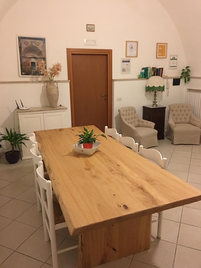 Le Fioriere Affittacamere E Casa Vacanze รากูซา ภายนอก รูปภาพ